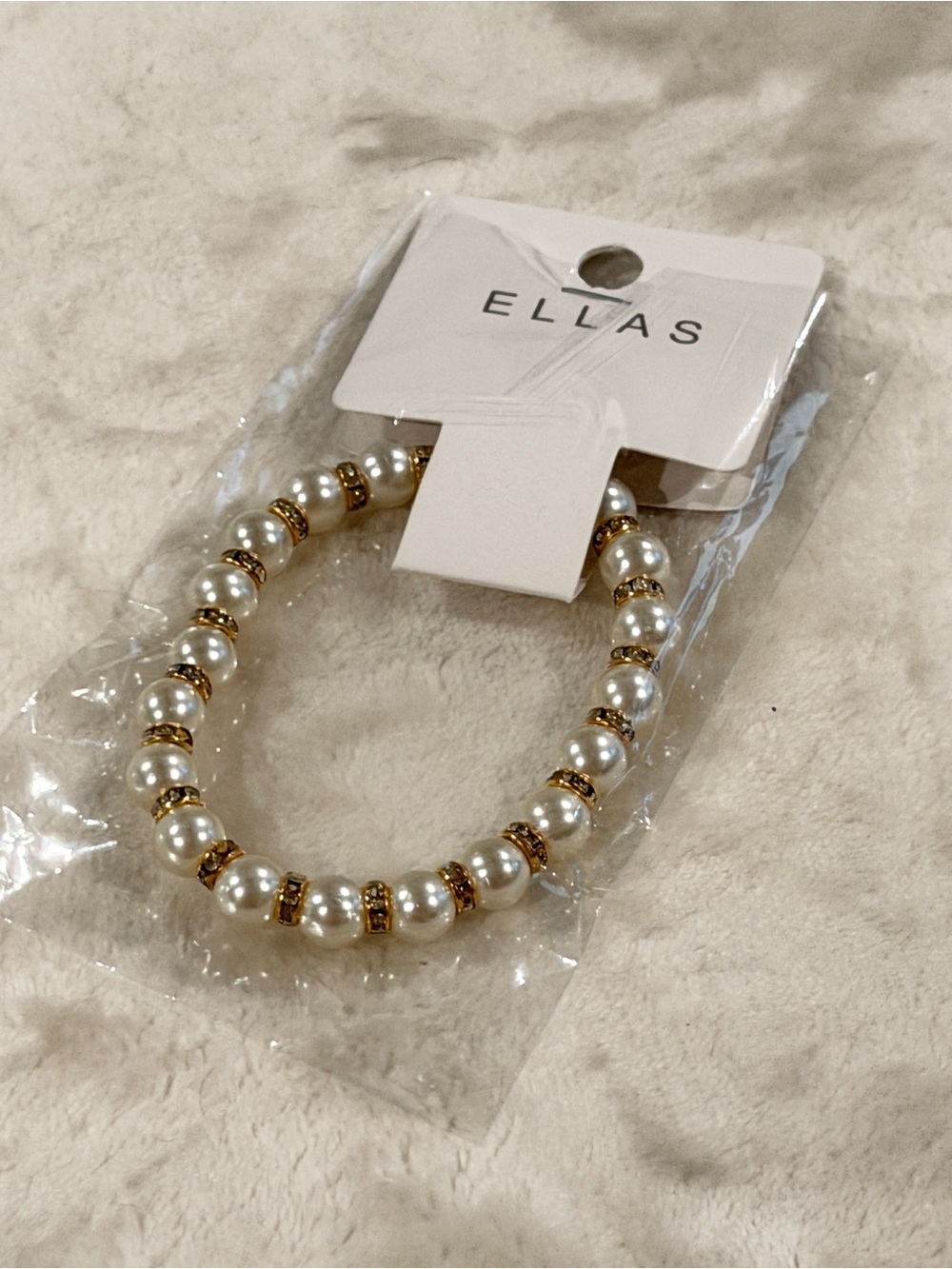 Ellas NWOT Pearl Stretch Bracelet Gold Rhinestone Classic Elegant Style